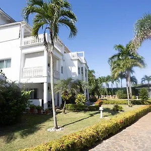  Apartment Terrenas, La Fenice, Playa Popy